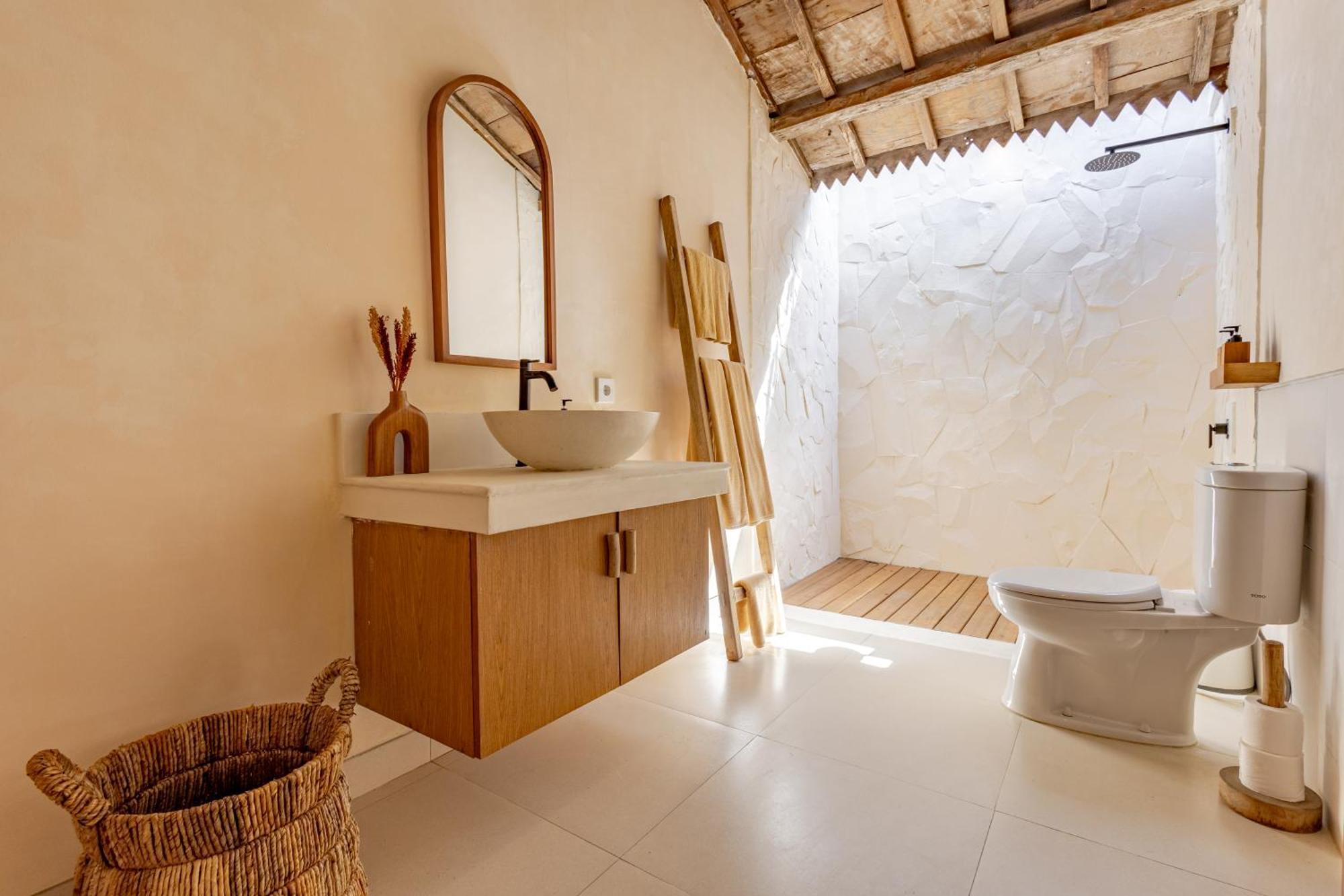 The Pink Joglo, A Cheerful 3Bdr Villa W/Pool And Rice-Field View. Dalung  Екстериор снимка