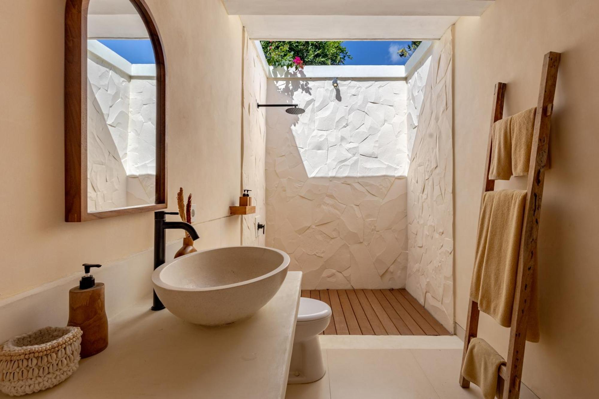 The Pink Joglo, A Cheerful 3Bdr Villa W/Pool And Rice-Field View. Dalung  Екстериор снимка